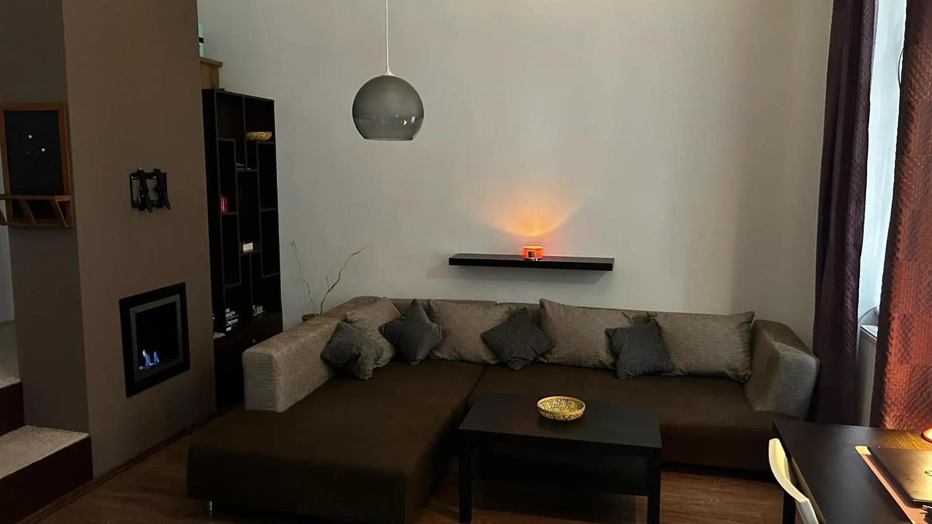 Apartment Vasut Allomas Koezeli Kislakas Budapest Hungary