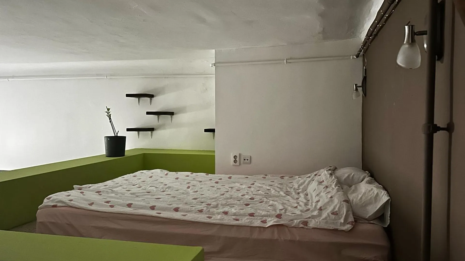Apartamento Vasut Allomas Koezeli Kislakas Budapest Hungría